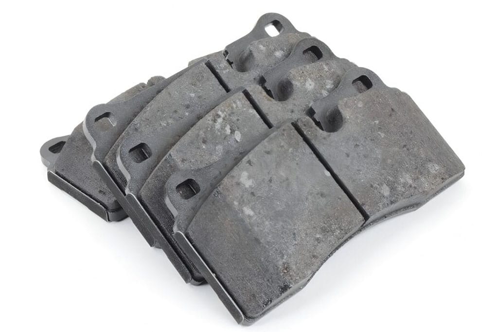 carbon ceramic pad vs standard brake pad